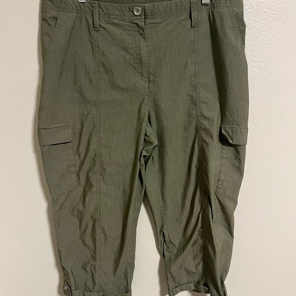Chico's Pants - Chico's Olive Utility Capri Pants-Size 2